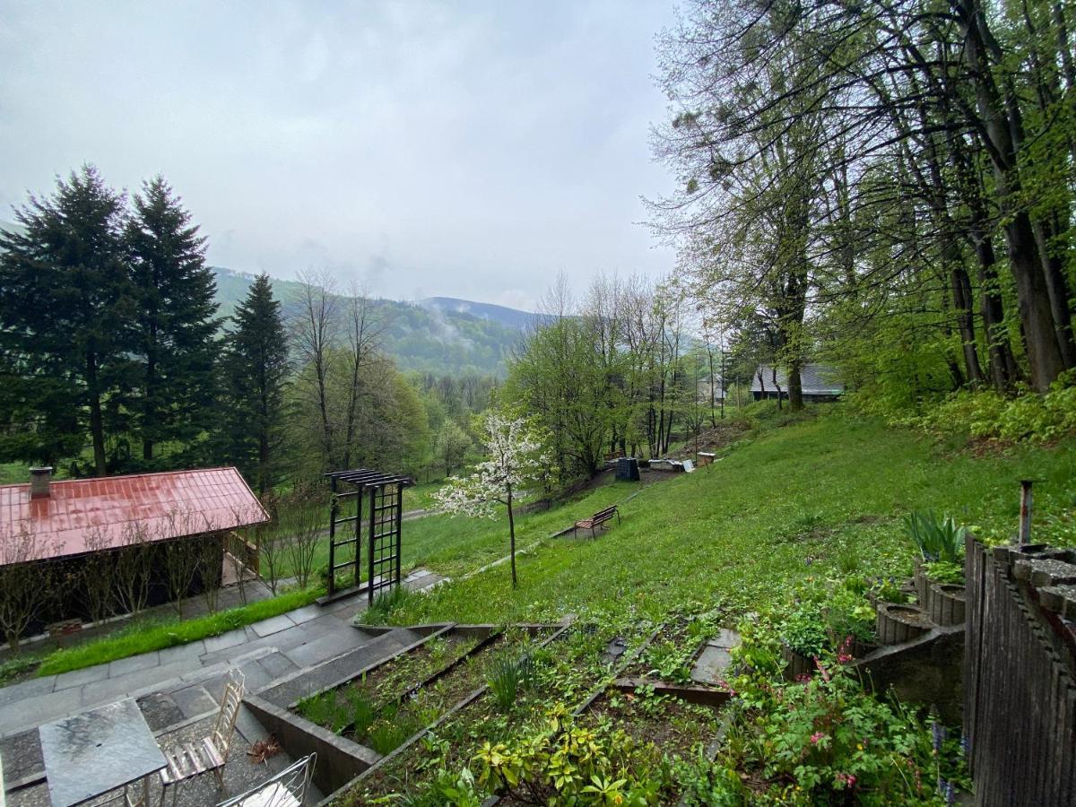 Chaty Pod Javorovym Trinec Esterno foto